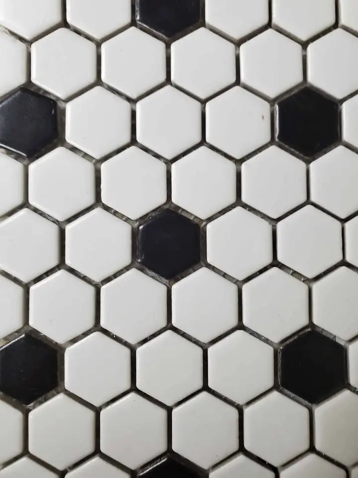 1 inch Black and White Hex Mosaic, photo 2