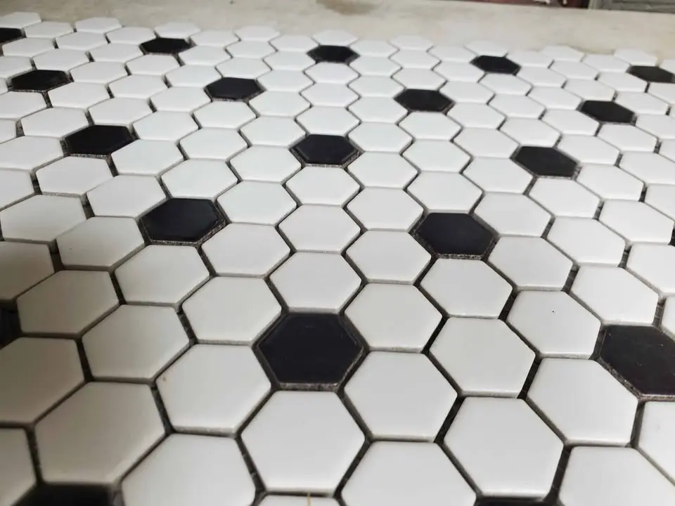 1 inch Black and White Hex Mosaic, photo 5